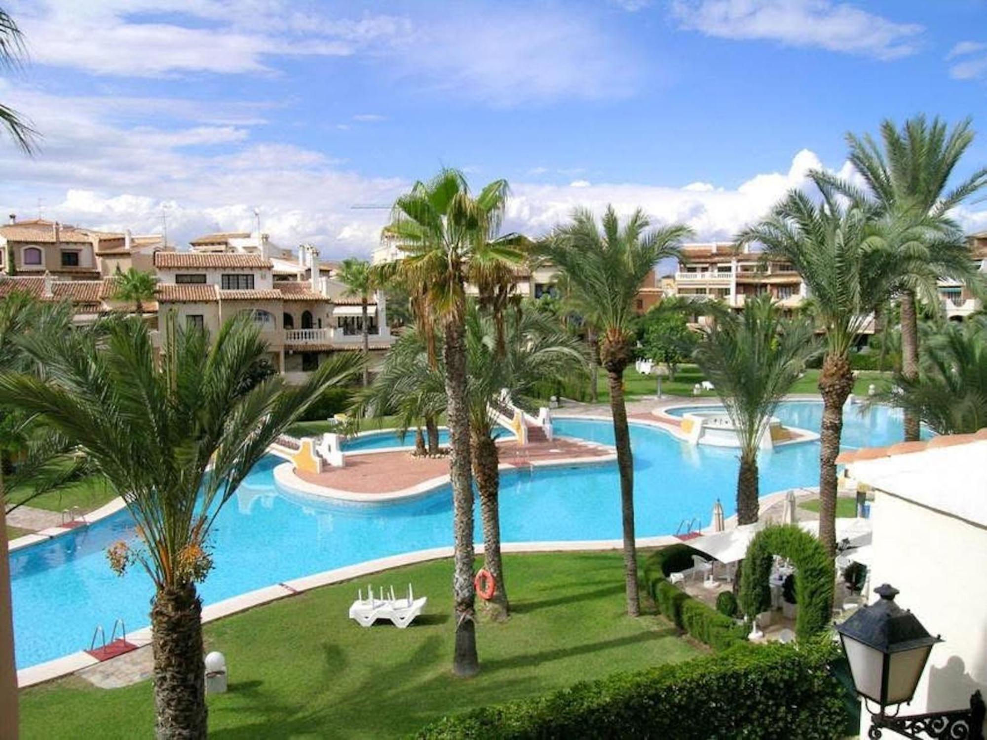 The Best House! Large Terrace Beach And Bars! Traveller Awards 2024-2025 Torrevieja Buitenkant foto